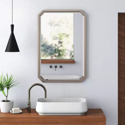 Miroir mural octogonal allongé biseauté 36"x24" argent chaud mat : cadre métallique champagne, aucun assemblage requis