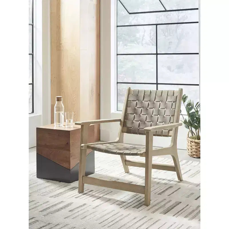 Fauteuil d'appoint Jameset en cuir tressé, taupe