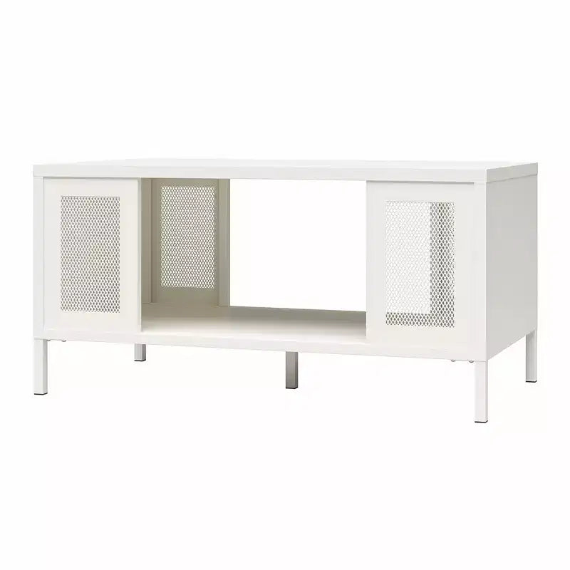 Table basse Shadwick en métal avec des accents de treillis métallique perforé