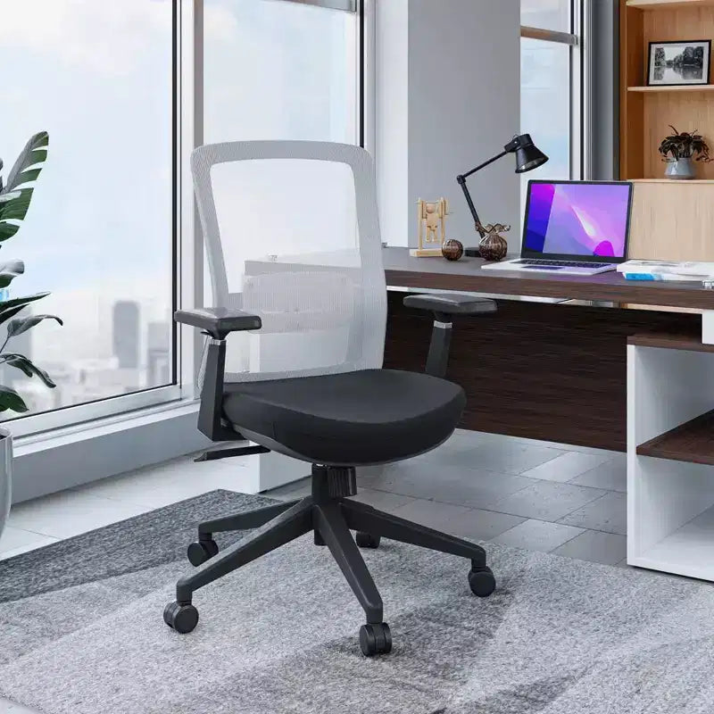 Fauteuil de bureau ergonomique Ingram, chaise de travail pivotante à hauteur réglable avec soutien lombaire et inclinaison, chaise d'ordinateur confortable pour 8 heures de bureau