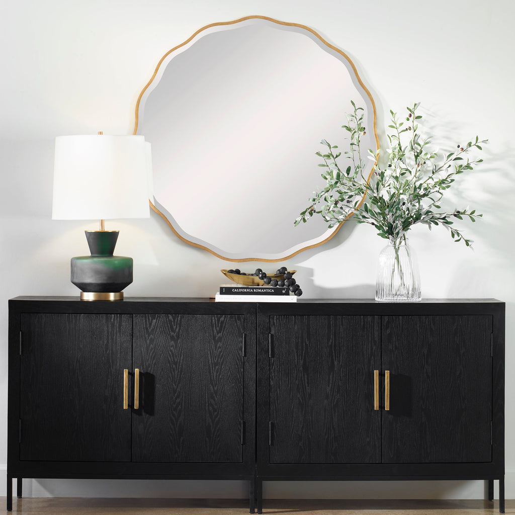 Scalloped Round Mirror – Aged Gold Wood Frame, 1¼" Bevel, 42"